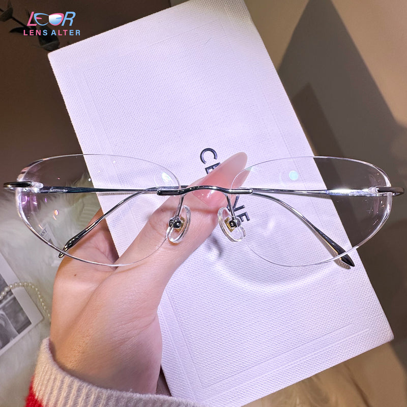 Vela Eyeglasses