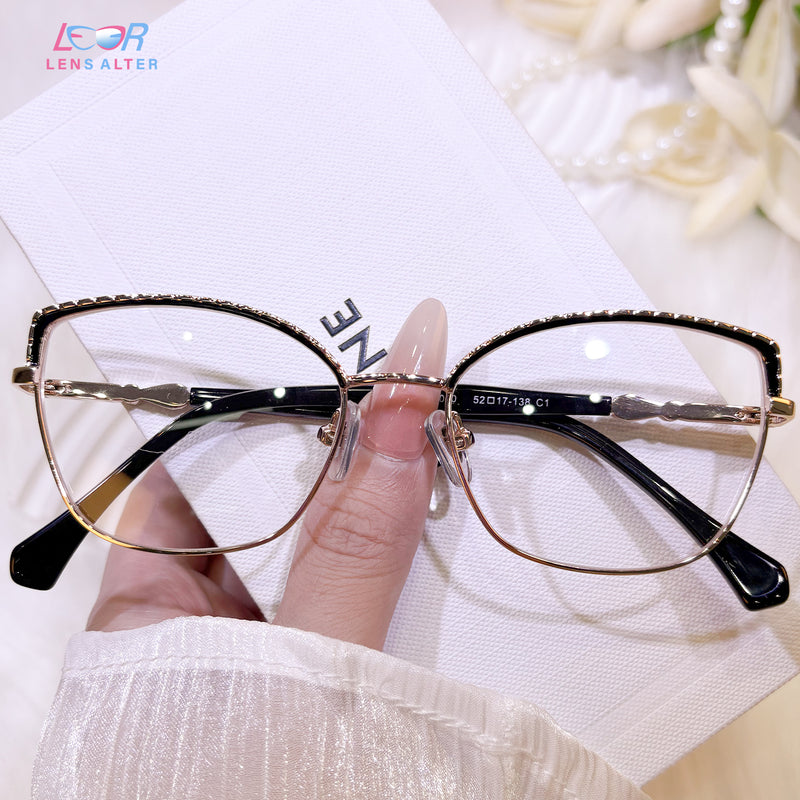 Arely Eyeglasses