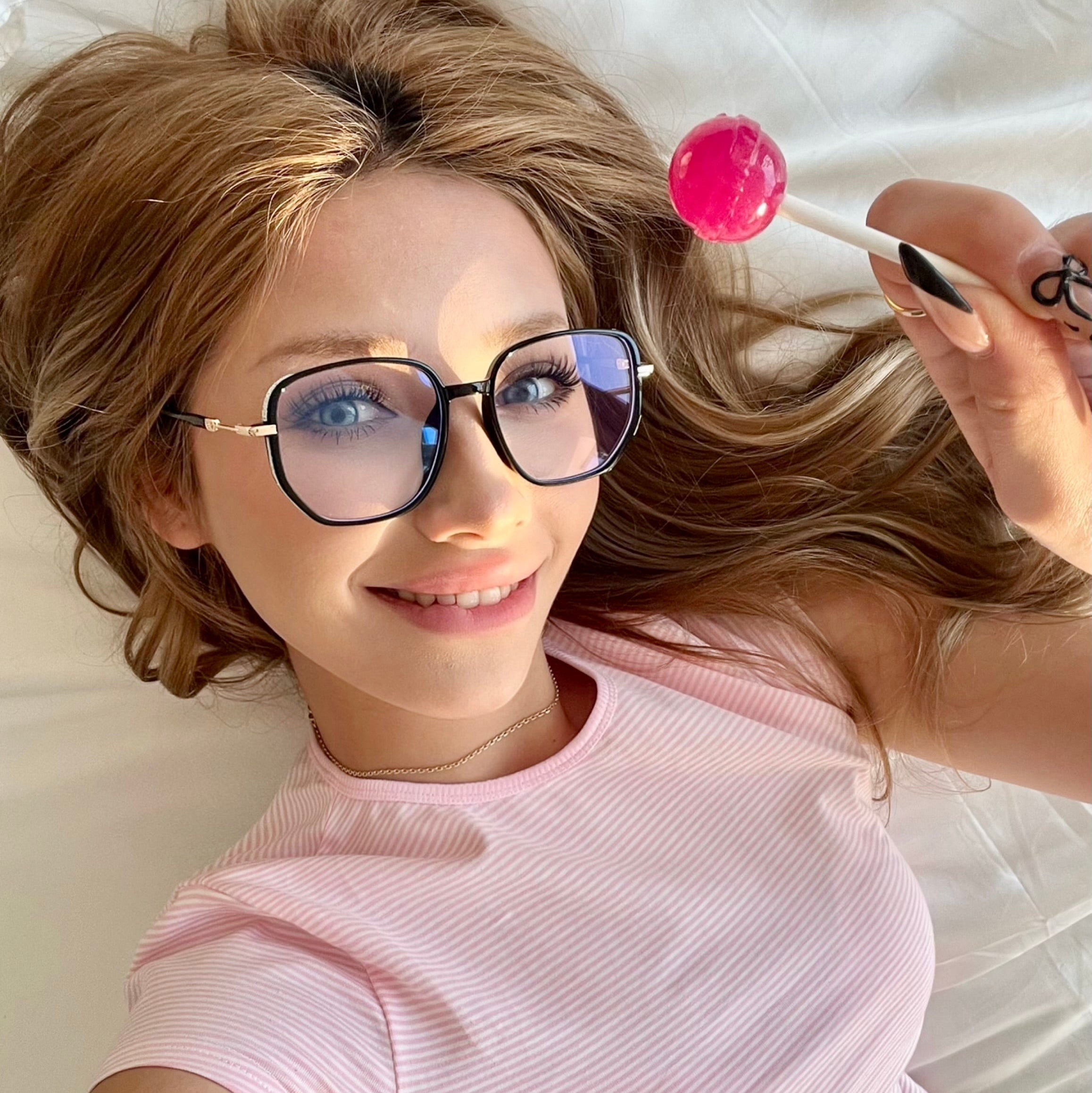 Zelda Sqaure Black Eyeglasses For Women | LensAlter.com