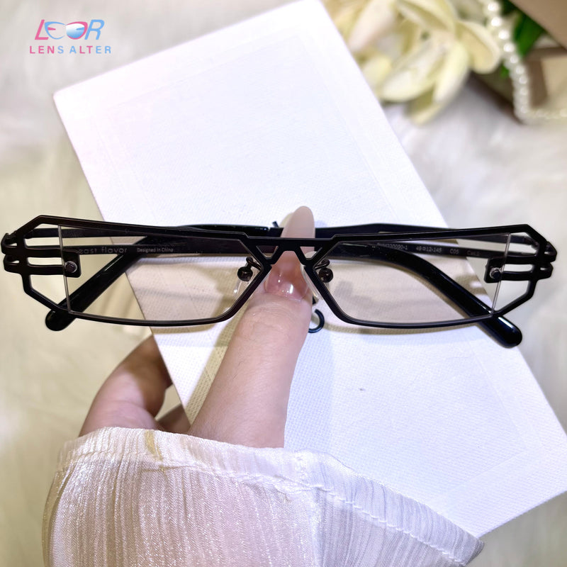 Saskia Eyeglasses