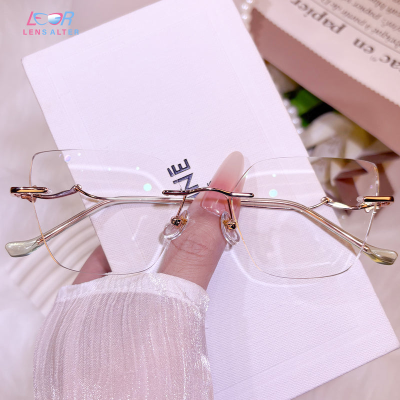 Mira Eyeglasses