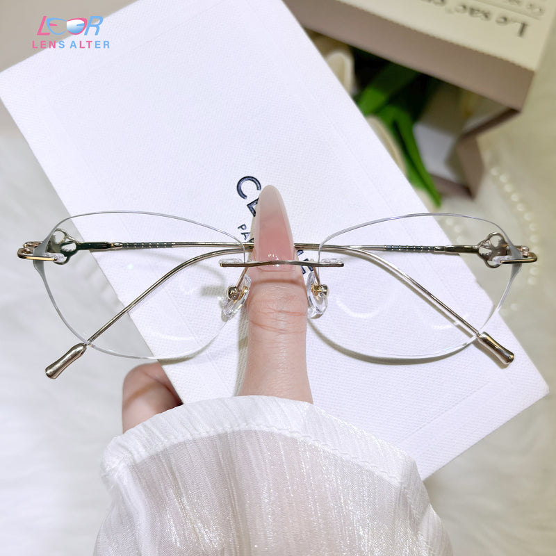 Valery Eyeglasses