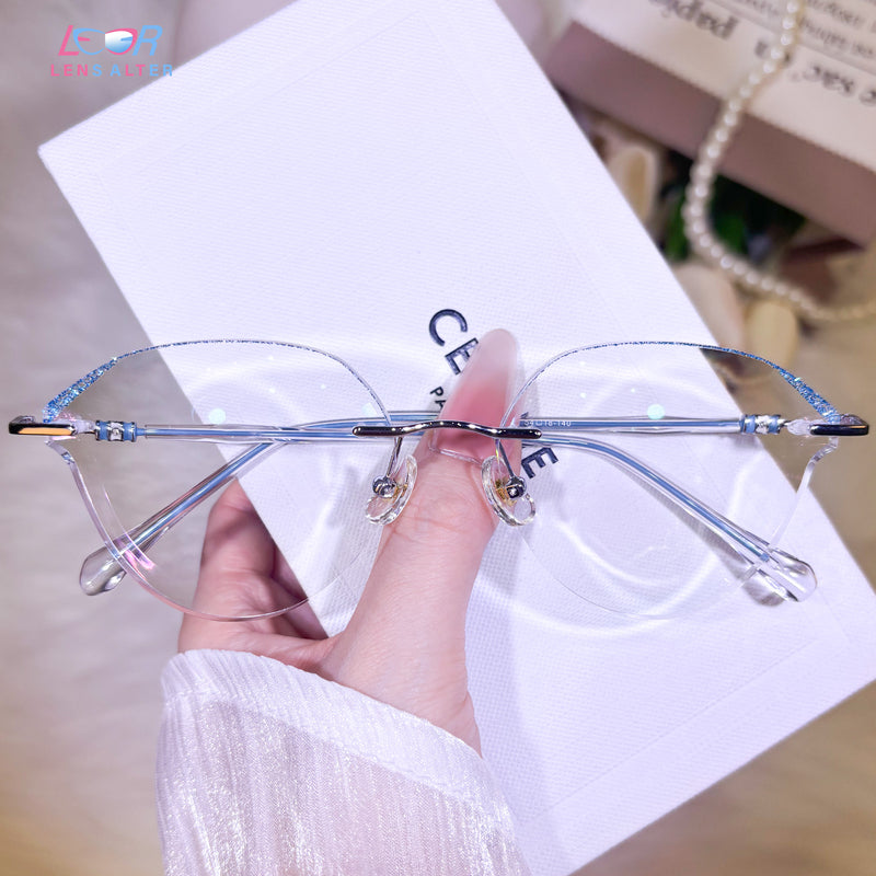 Sanna eyeglasses