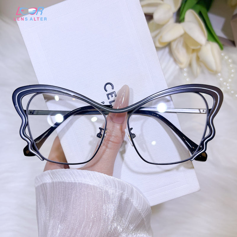 Isa Eyeglasses