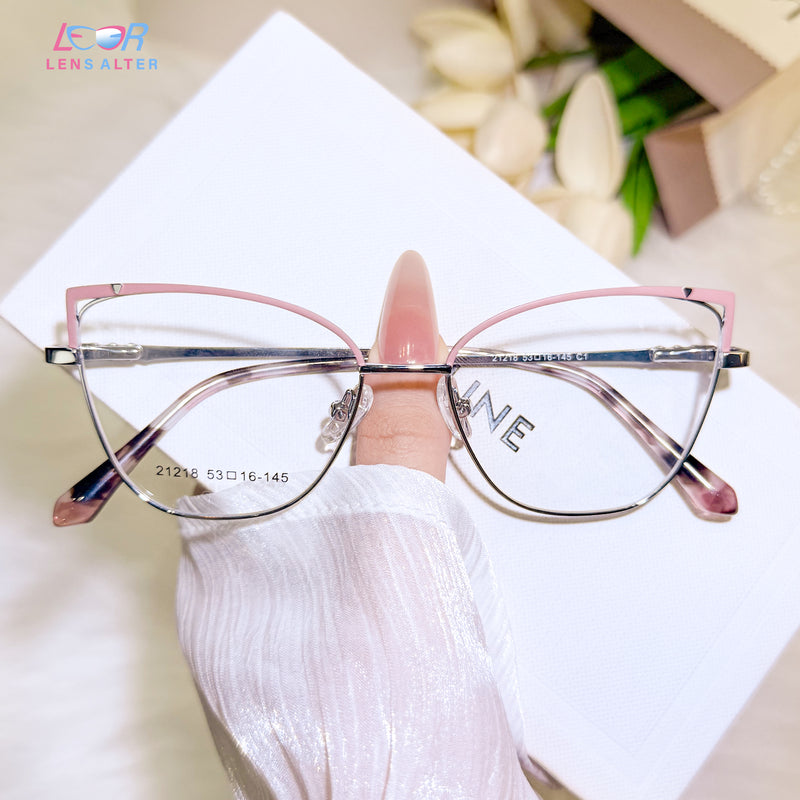 Yaris Eyeglasses