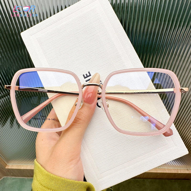 Soe Eyeglasses