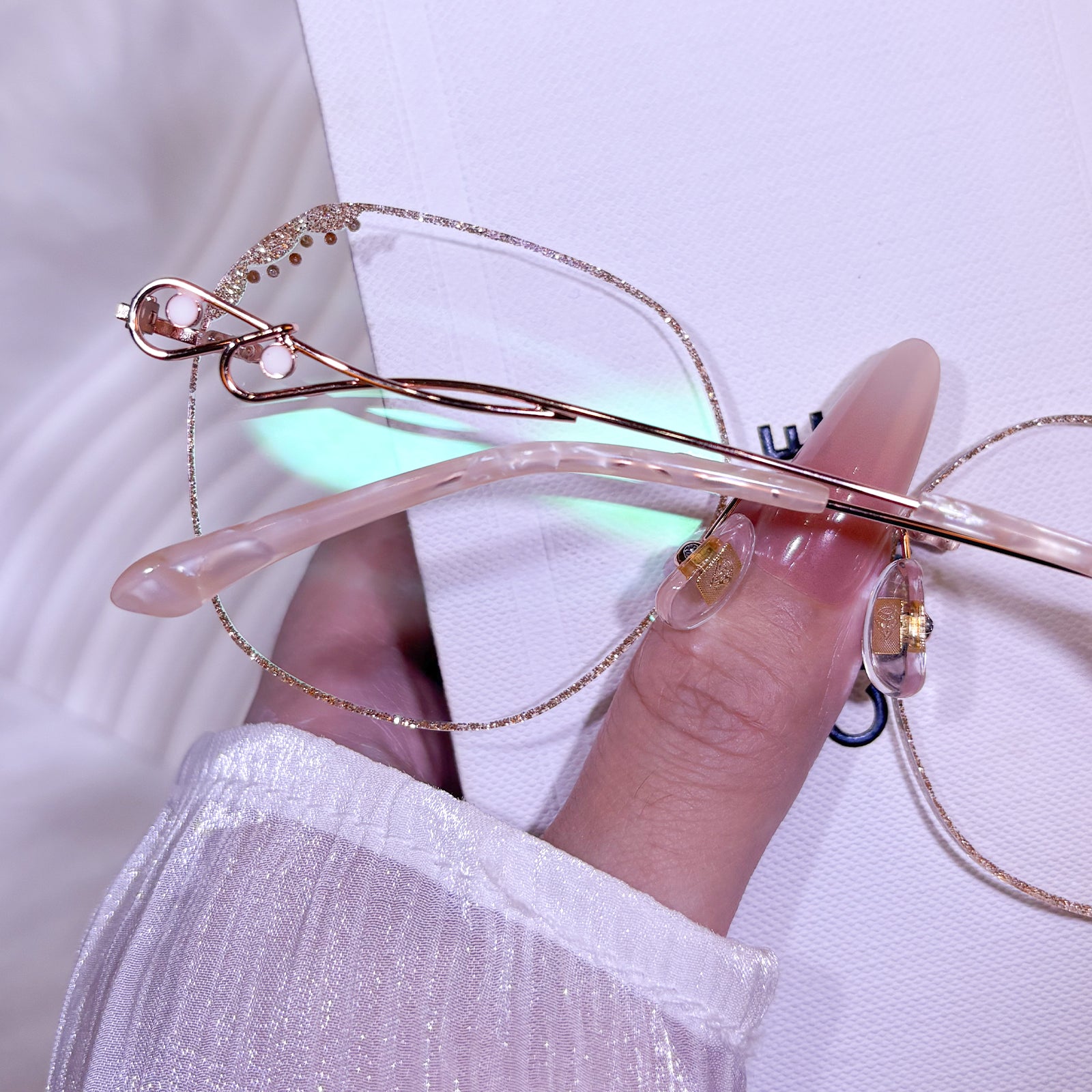 Cecily Rose Golden Rimless Eyeglasses For Women | LensAlter.com